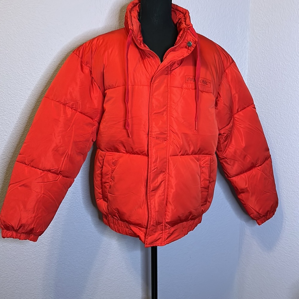 PantoneXf21 bright Red puffer jacket